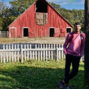 Meet your Posher, Amir